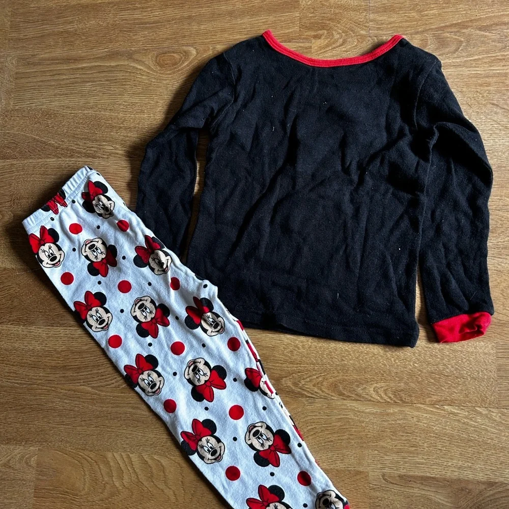 Disney Minnie Mouse Kids Pajamas - Black and Red
